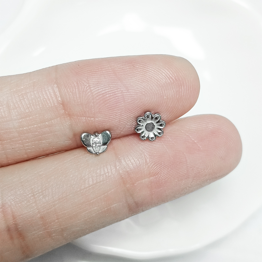 Flower Labret Piercing Butterf - Body Jewelry Surgical Steel のレビューと価格