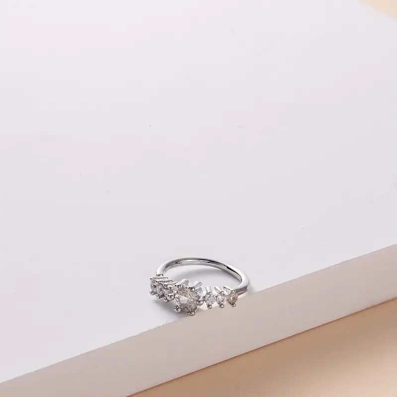 Simple Single Row Geometric S9 - Yellow Body Jewelry のレビューと価格