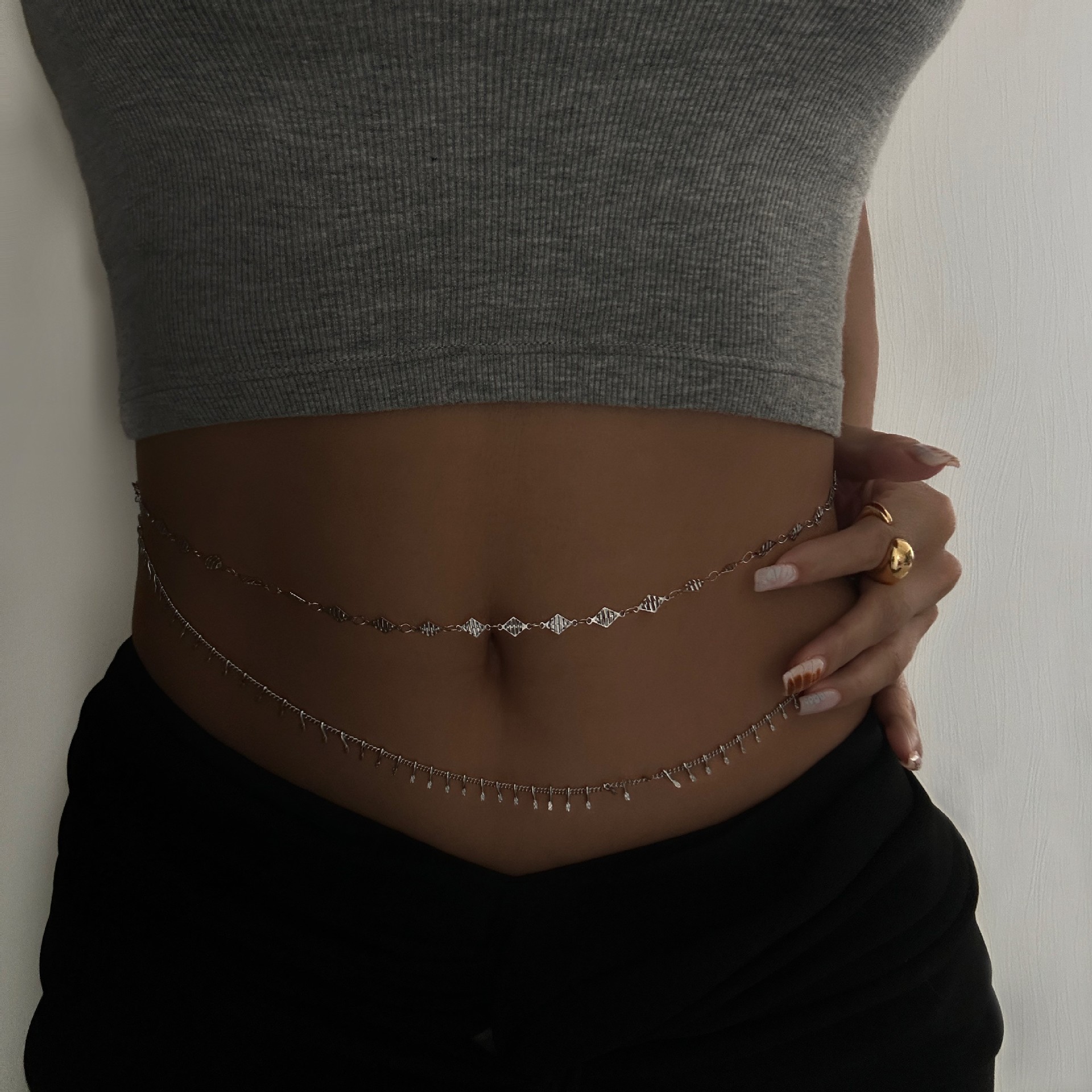 Punk Round Stainless Steel Wai - Body Jewelry Trend のレビューと価格