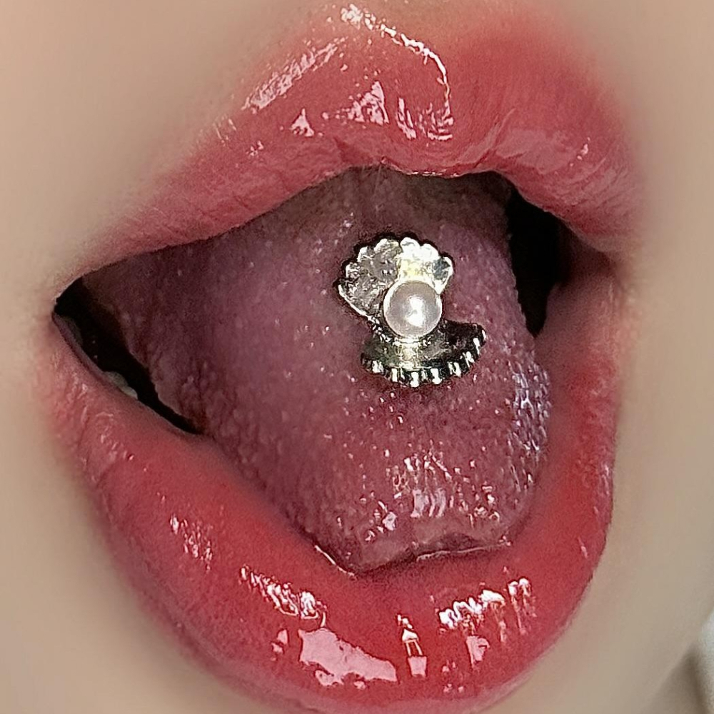 2026 Unique Shell Tongue Ring  - Body Jewelry Surgical Steel のレビューと価格