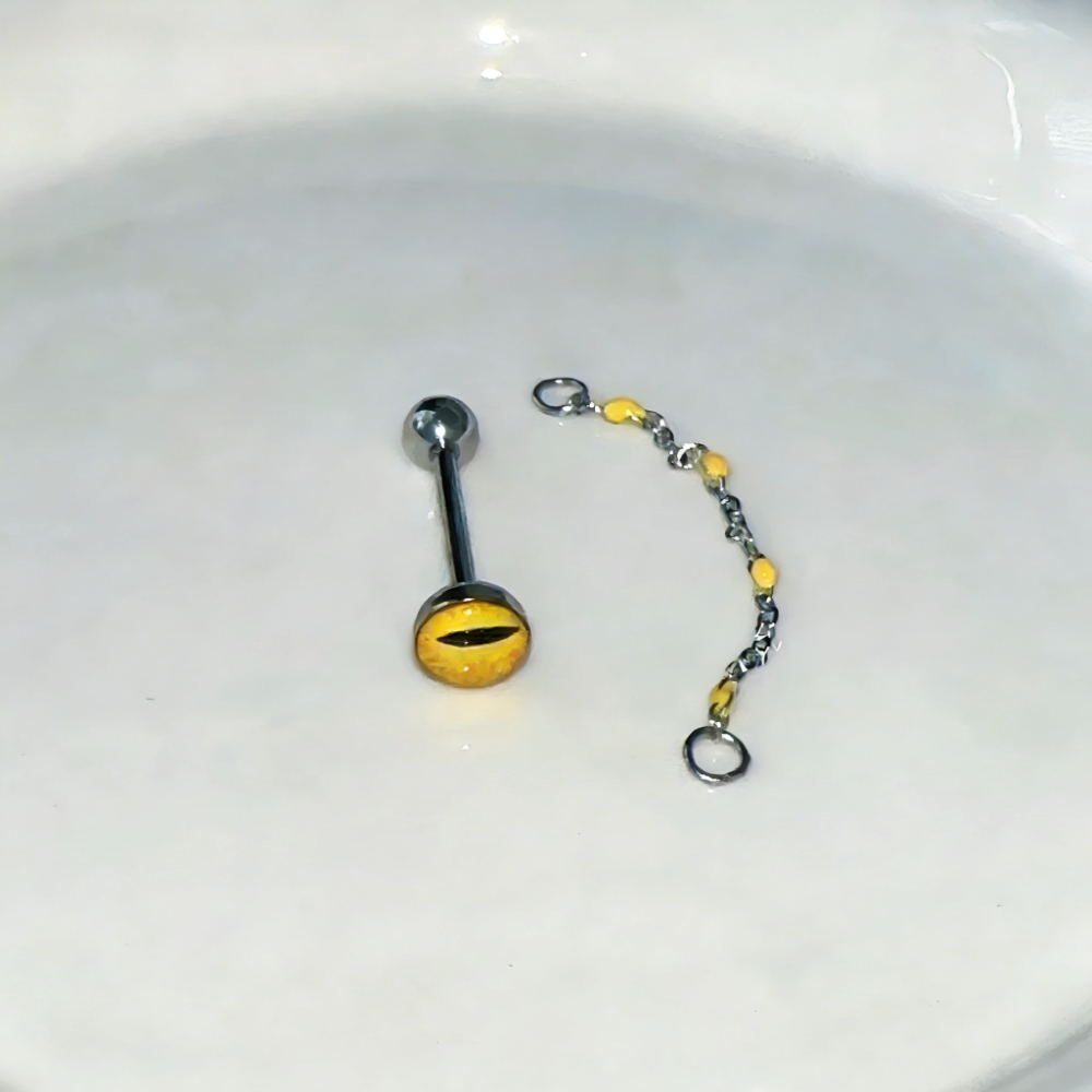 1Pc High Quality Trendy Unique - Yellow Body Jewelry のレビューと価格